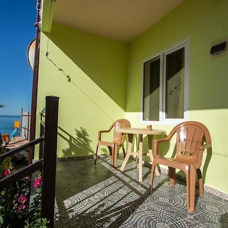 Mini Hotel Vavilon New Athos Екстер'єр фото